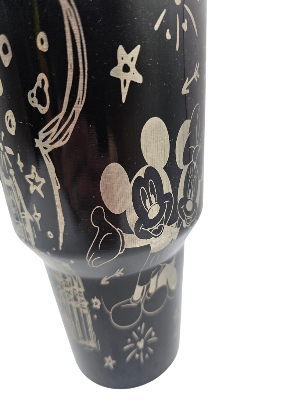 40-ounce insulated travel mug Laser-engraved Mickey Mouse and Cinderella Castle - Picture 4 of 6
